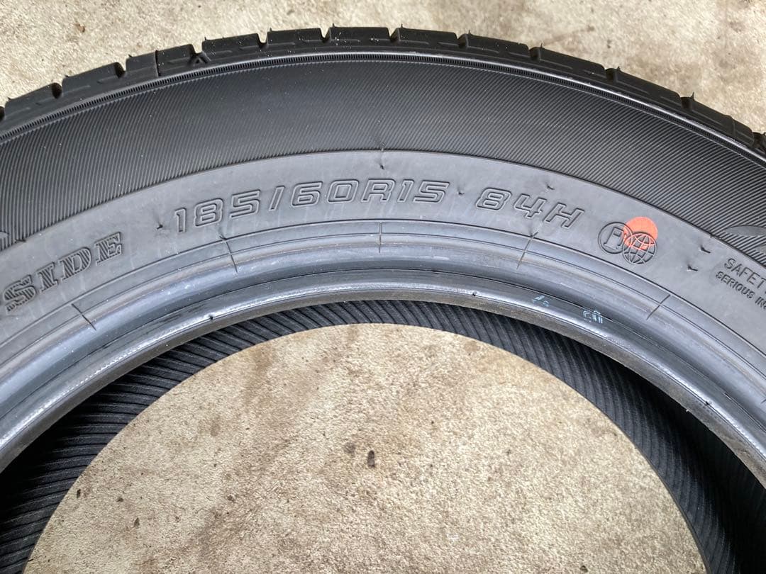 【未走行に近い】DUNLOP 185/60R15 25年製 夏タイヤ
