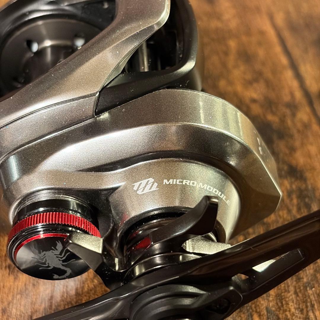 【美品】シマノ　SHIMANO スコーピオンDC7.4 150HG 右ハンドル