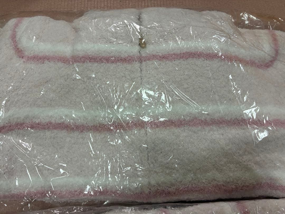 新品★ジェラートピケ　もこもこパーカー　パンツ　ソックス　3点セット2025福袋