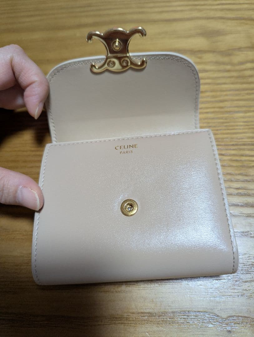 セリーヌトリオンフ　コンパクト財布
