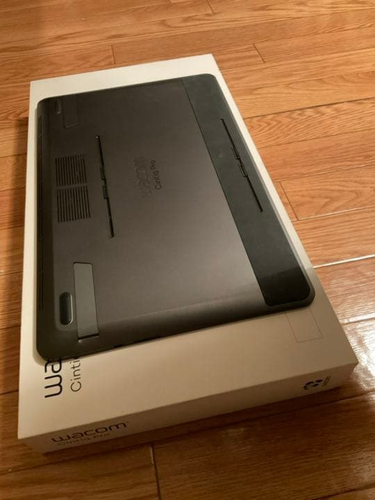 【液晶ペンタブレット】 Wacom  Cintiq Pro 16