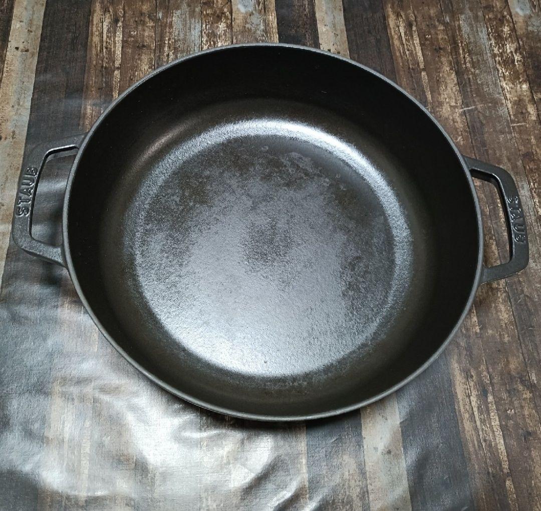 STAUB　ストウブ ブレイザー 28cm ブラック