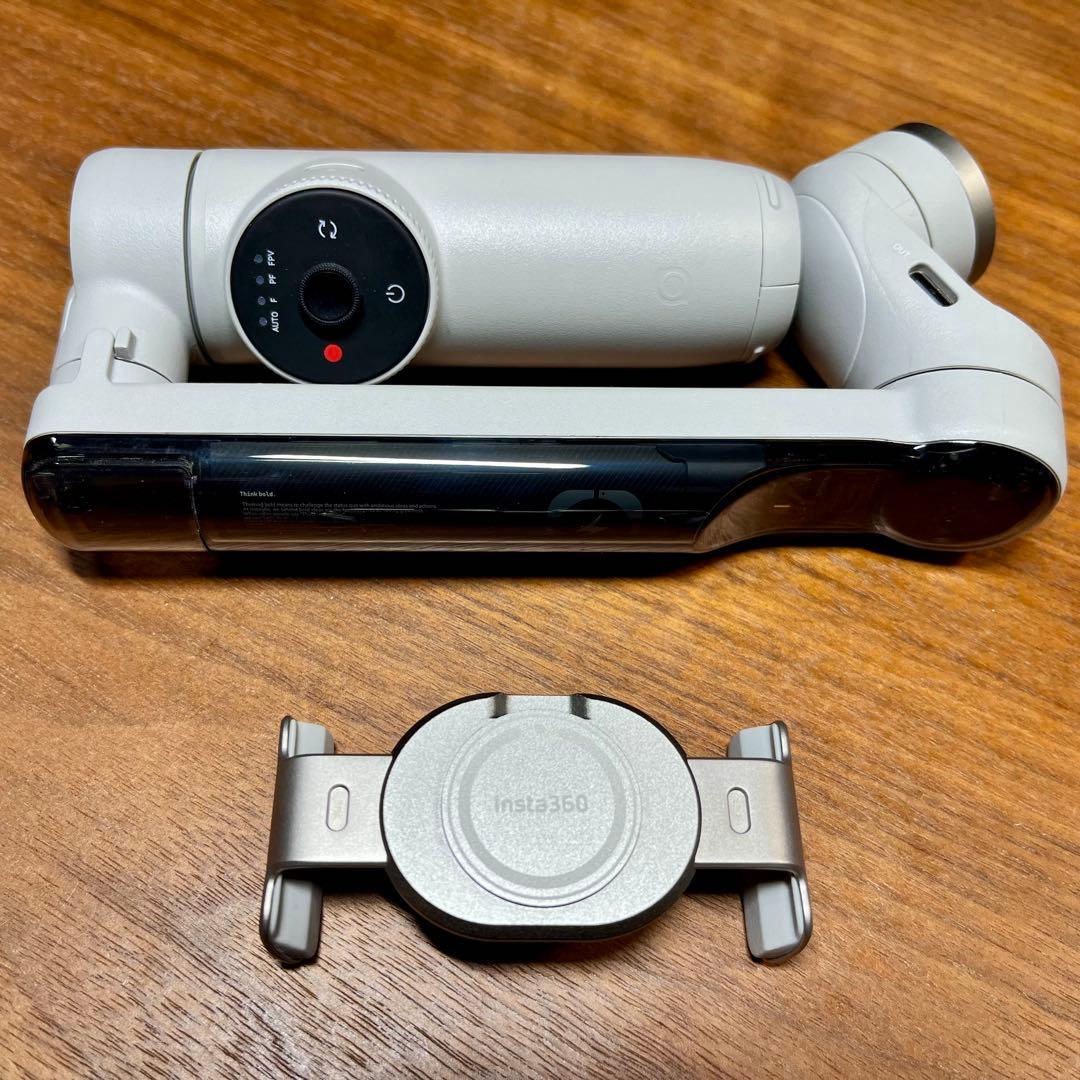 Insta360 Flow スマートフォン用ジンバル