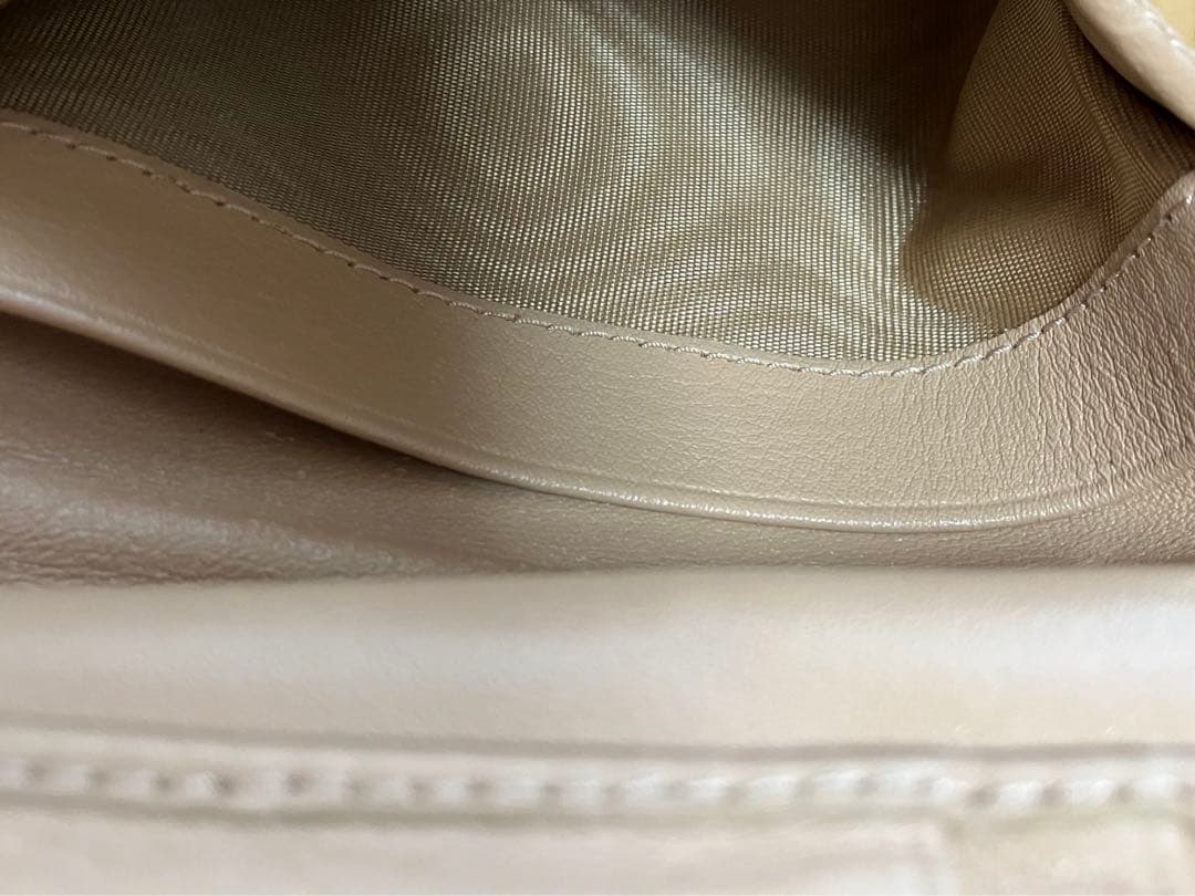 PRADA VITELLO MOVE 二つ折り財布 ピンクベージュ 1ML225