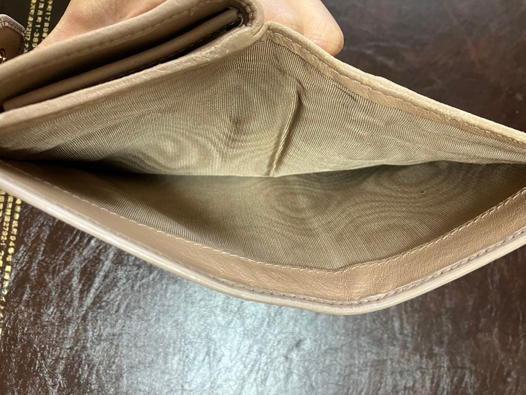 PRADA VITELLO MOVE 二つ折り財布 ピンクベージュ 1ML225