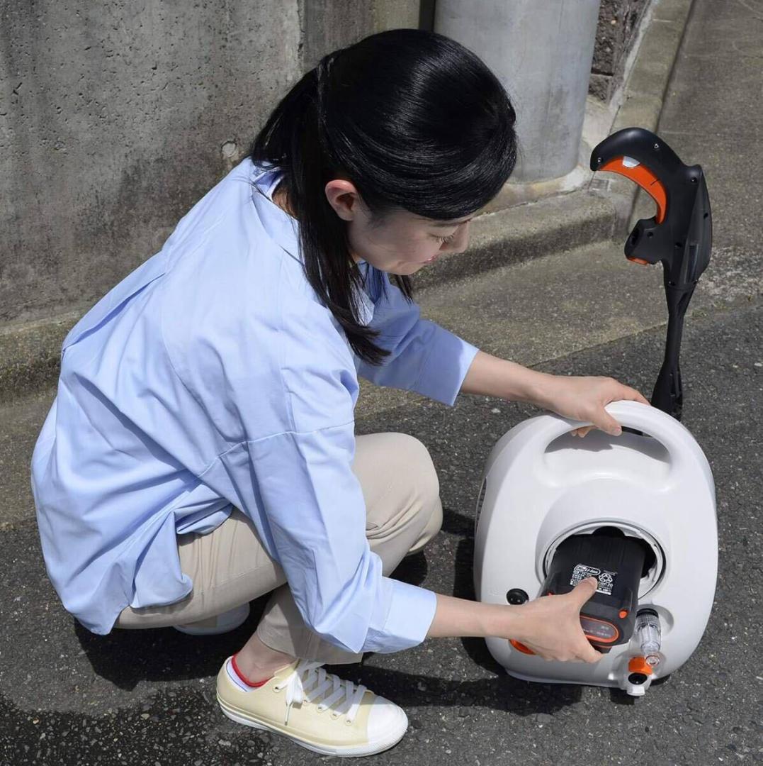 高圧洗浄機 工進 充電式 SJC-3650 バッテリー・充電器付属