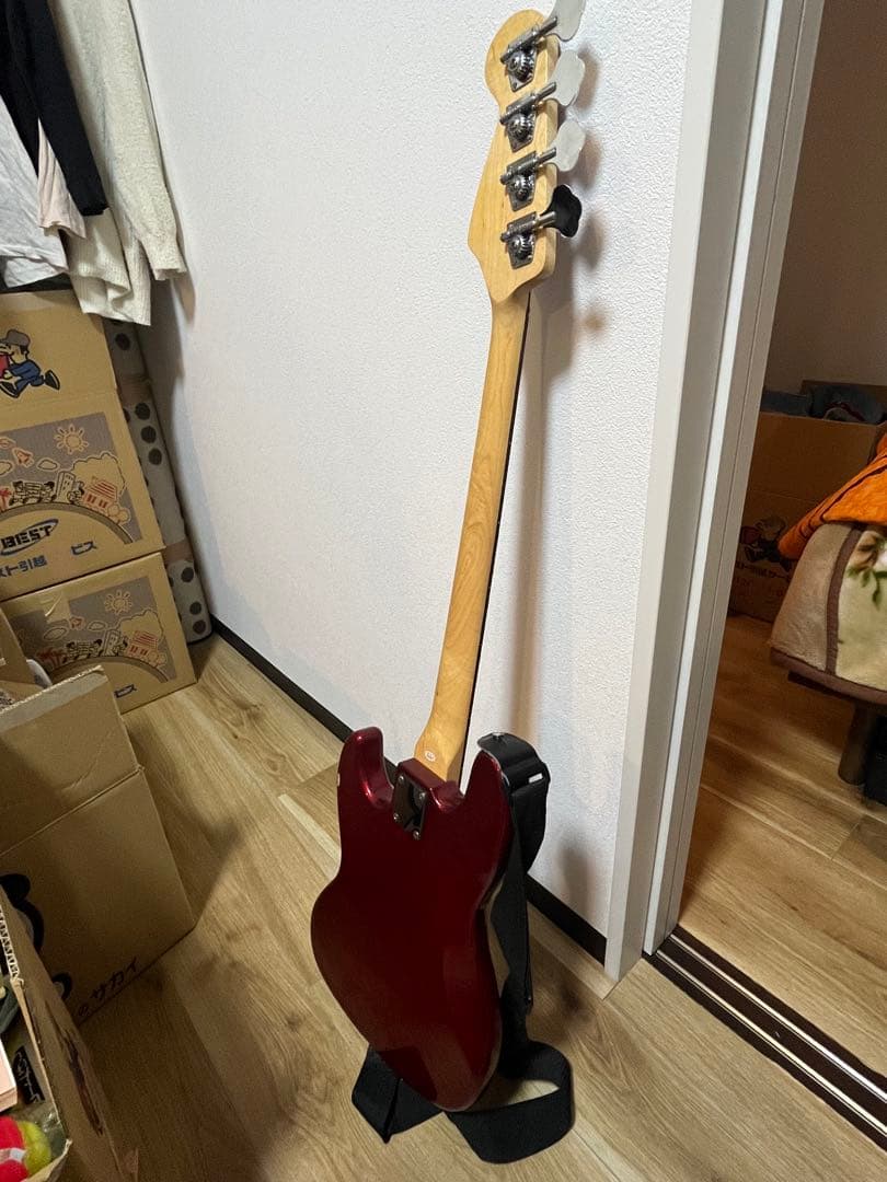 SELDERエレキベース