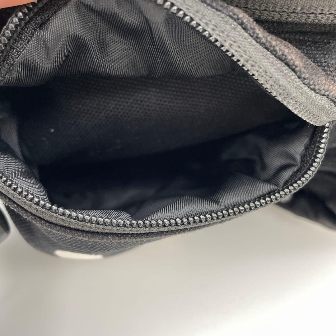 【M17】CUNE キューン　ウサギ　お散歩用　ボディバッグ