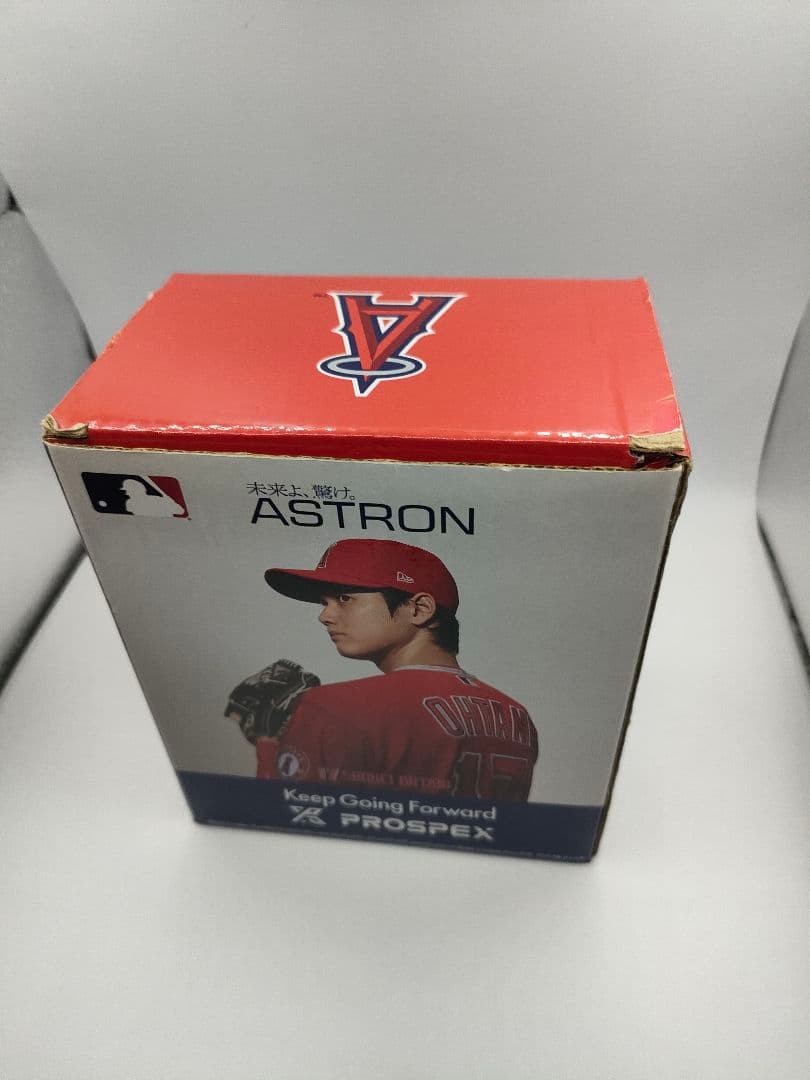 SEIKO　ASTRON　大谷翔平　フィギュア　首振り　二刀流ボブルヘッド