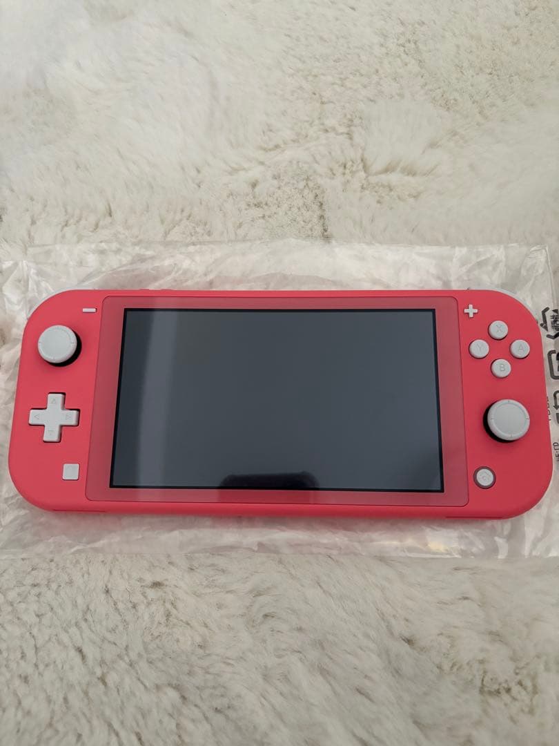 任天堂Nintendo Switch Lite コーラル 本体
