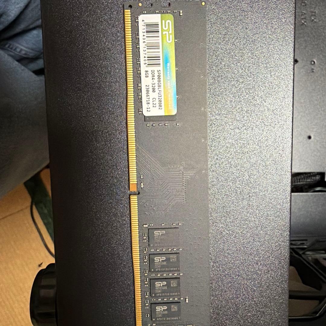 SP 8gb×2 DDR4 3200 メモリ