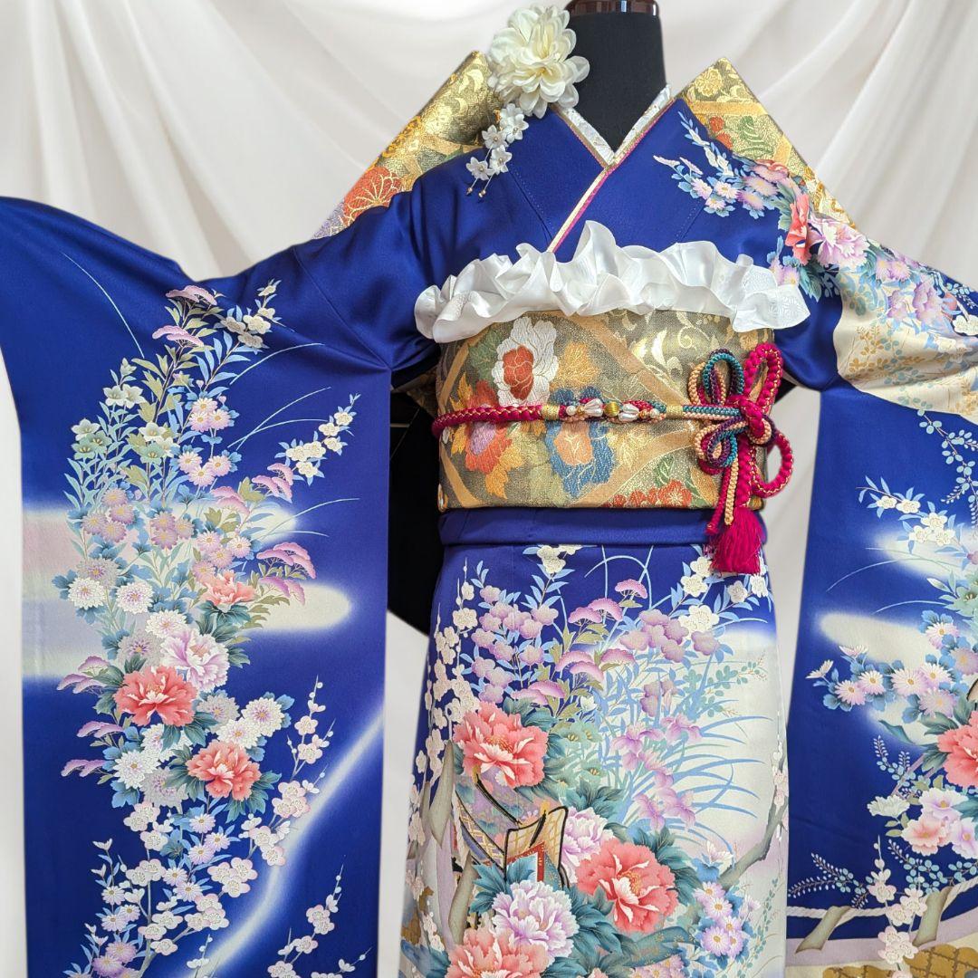 SALE中！振袖フルセット(7点)成人式・高級古典柄・金彩加工・高級手縫い