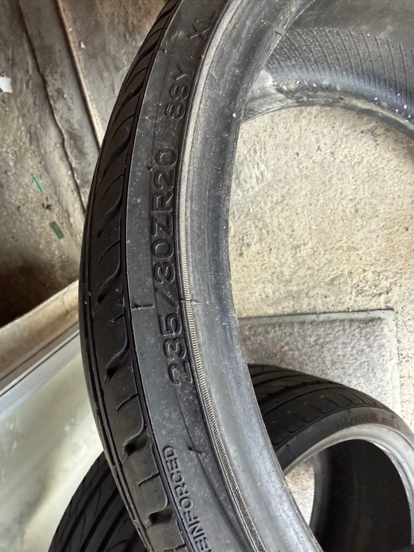 NANKANG 235/30R20 タイヤ