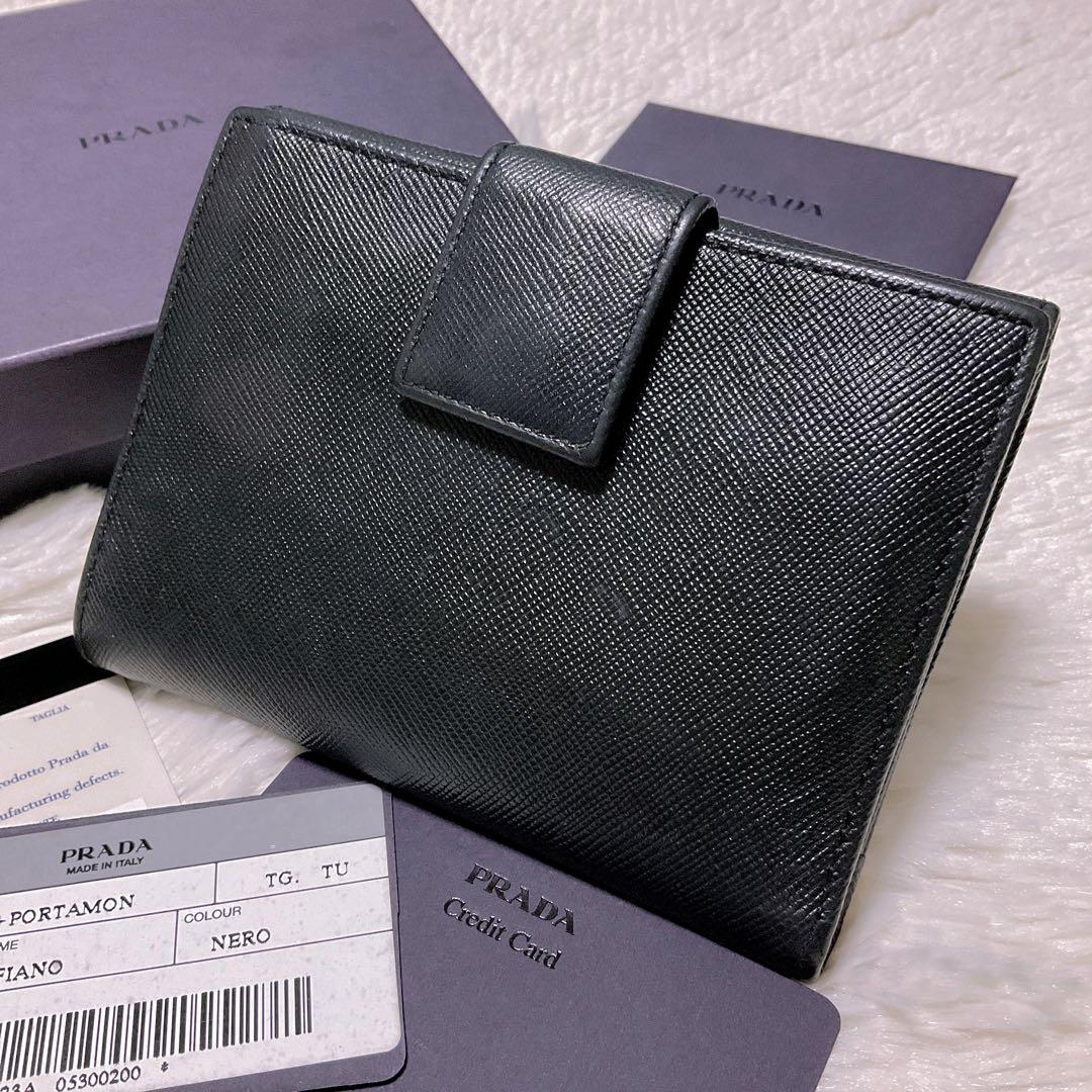 ♡美品♡PRADA プラダ 二つ折り財布 サフィアーノレザー 三角ロゴ ブラック