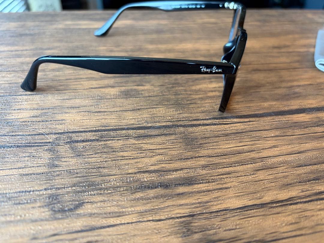Ray-Ban RB 4258 サングラス