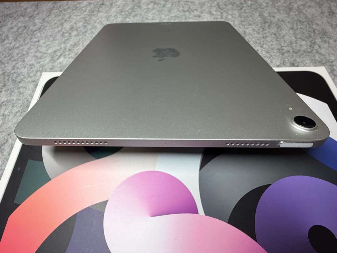 ※Rio　iPad Air 第4世代 Wi-Fi 64GB シルバー