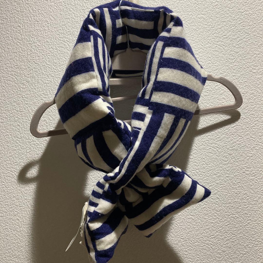 新品未使用　mina perhonen ミナペルホネン ダウンマフラー 白✖️青