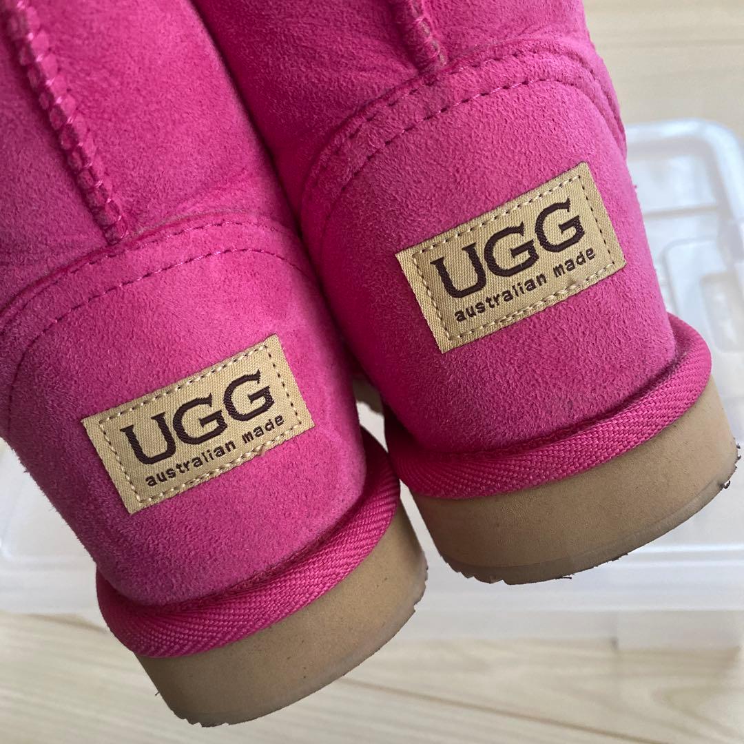 UGG クラシックミニ　ムートンブーツ