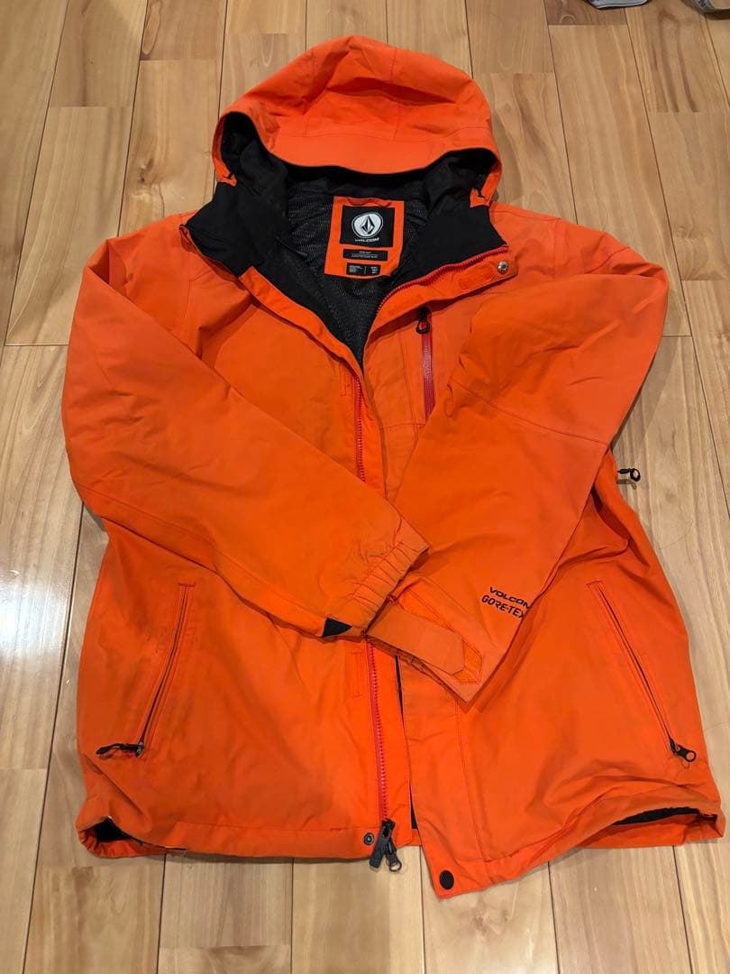 VOLCOM GORE-TEX ゴアテックス　オレンジジャケット