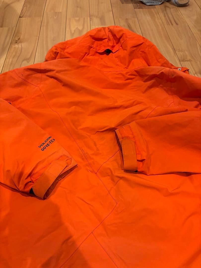 VOLCOM GORE-TEX ゴアテックス　オレンジジャケット