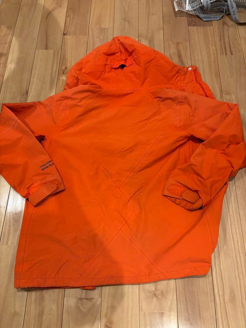 VOLCOM GORE-TEX ゴアテックス　オレンジジャケット