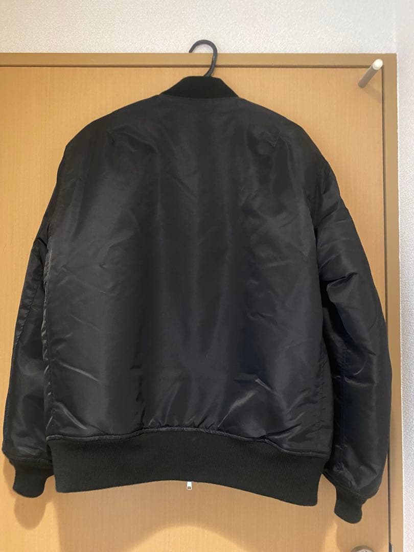 【値下】美品　BEAUTY&YOUTH別注 AVIREX MA-1 黒 40