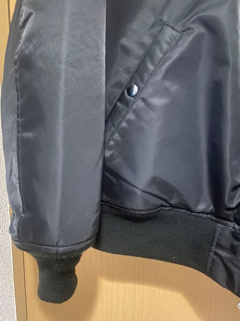【値下】美品　BEAUTY&YOUTH別注 AVIREX MA-1 黒 40