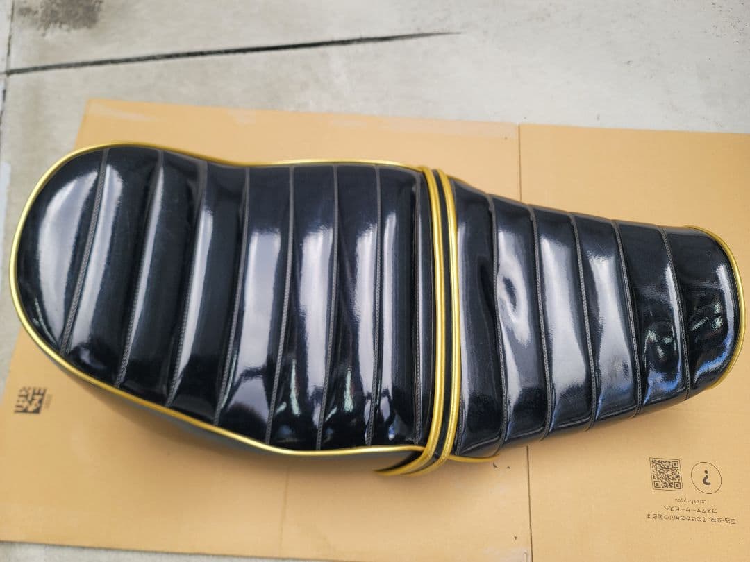 GSX400 インパルス GK79A GK7CA ちょび3段シート アンコ抜き