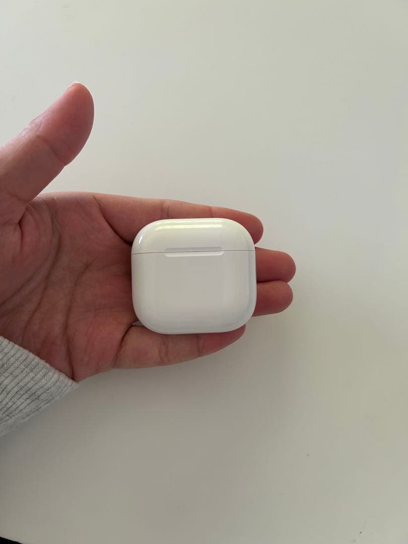 AirPods第4世代 ノイズキャンセル付き