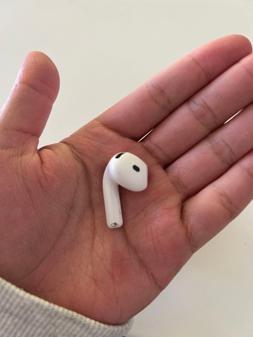 AirPods第4世代 ノイズキャンセル付き