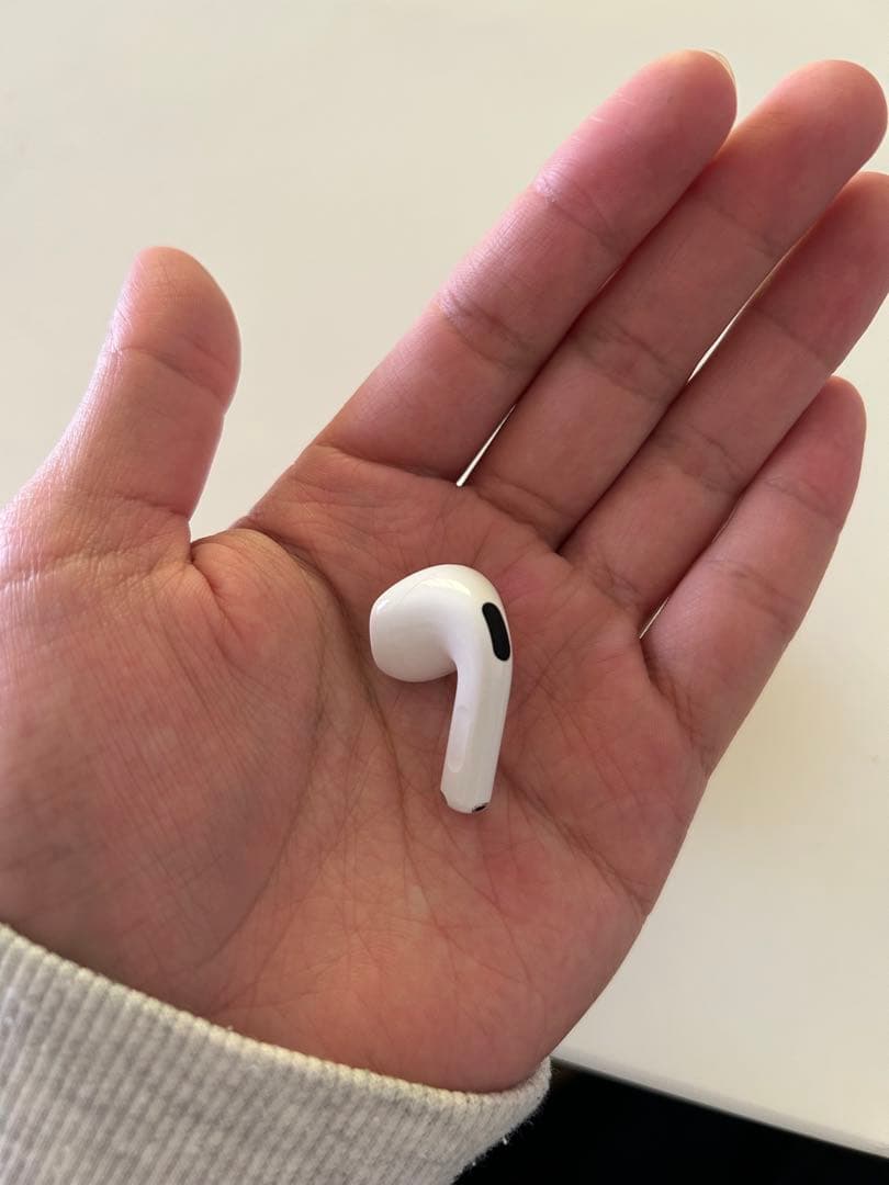 AirPods第4世代 ノイズキャンセル付き