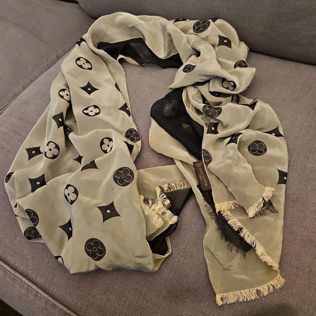 Louis Vuitton ロゴ　モノグラム　ストール　薄手　ルイヴィトン