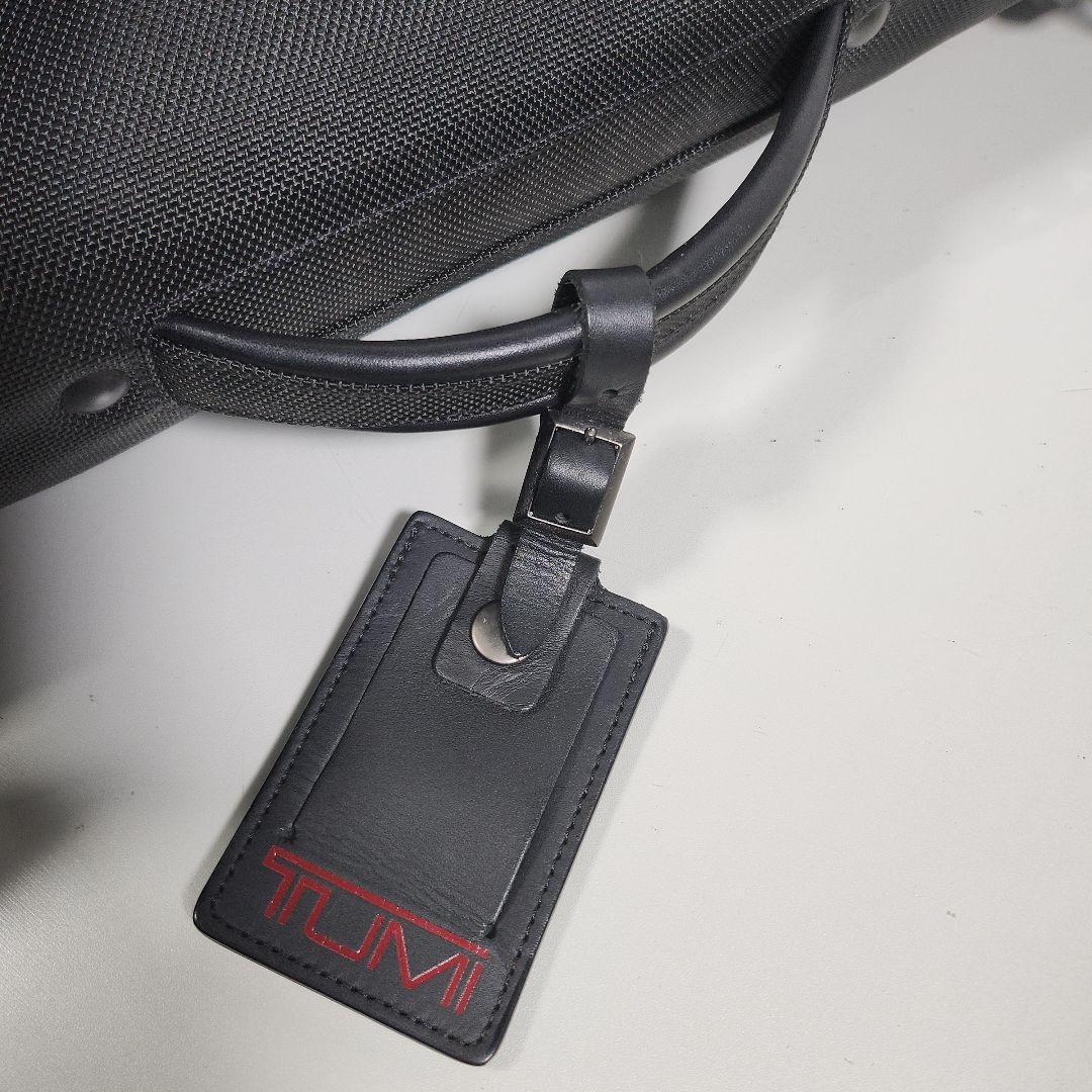 TUMI ガーメントケース