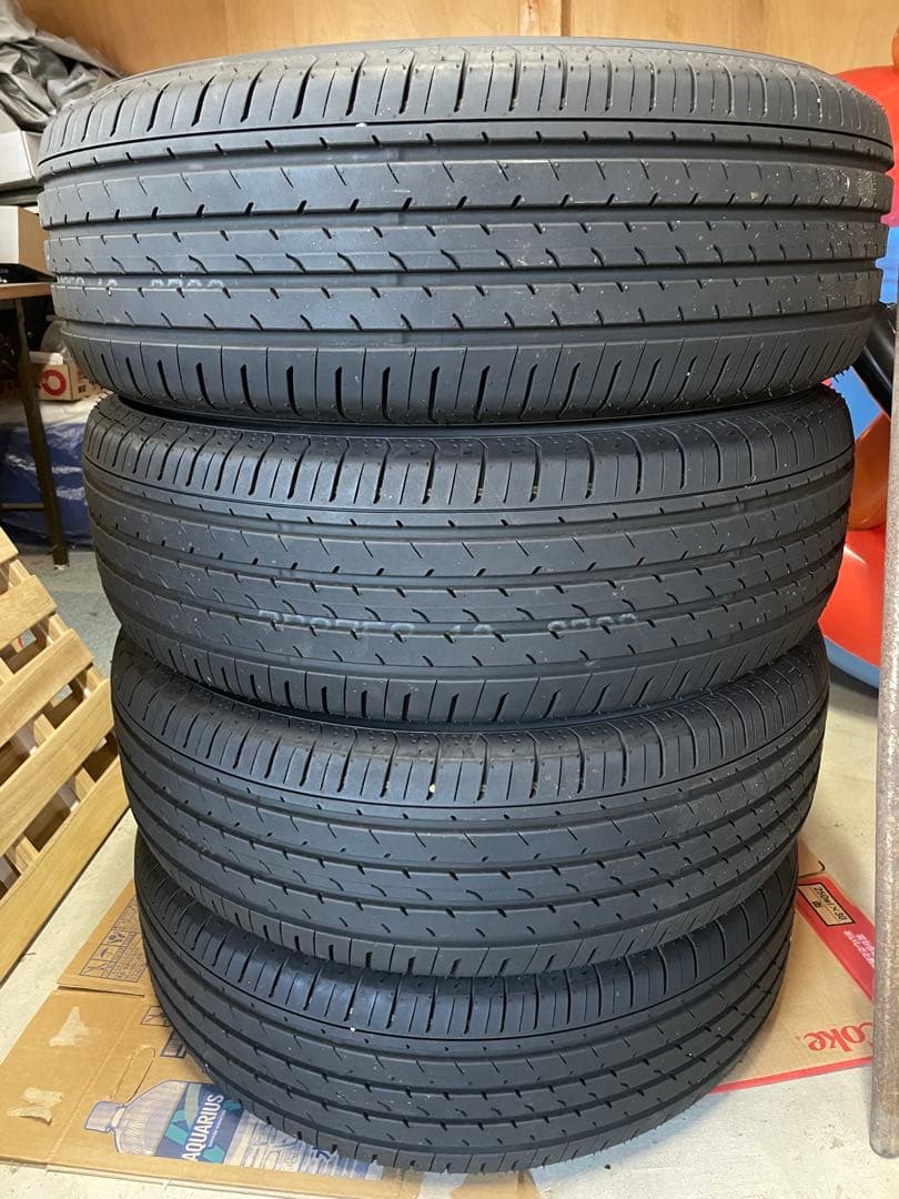 送料込 225/65r17 ヨコハマ 40 アルファード 新車外し サマータイヤ