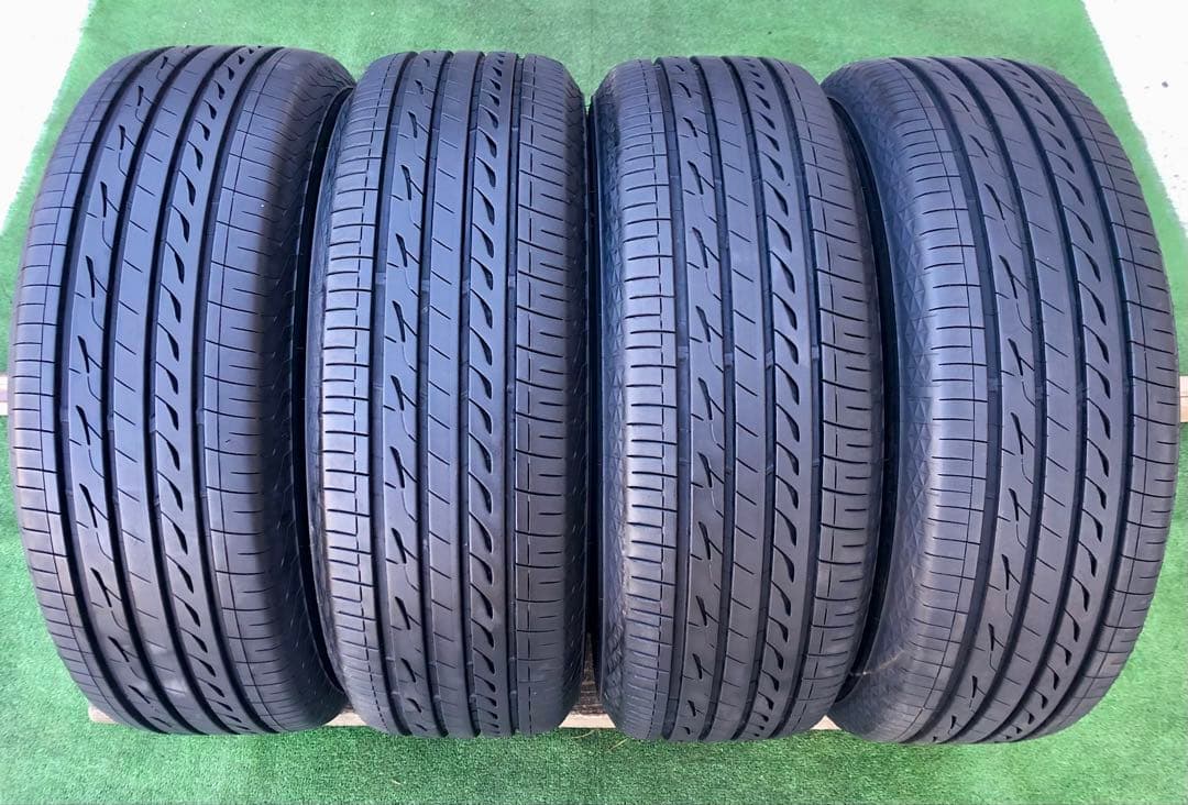 215/60 R16 BRIDGESTONE REGNO GRXIII. 24年