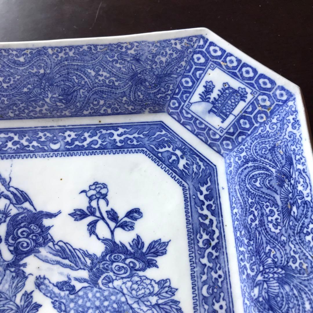 美品　陶器　年代物　八角絵皿　丁寧に描かれた獅子や牡丹の絵柄が素敵な　古道具