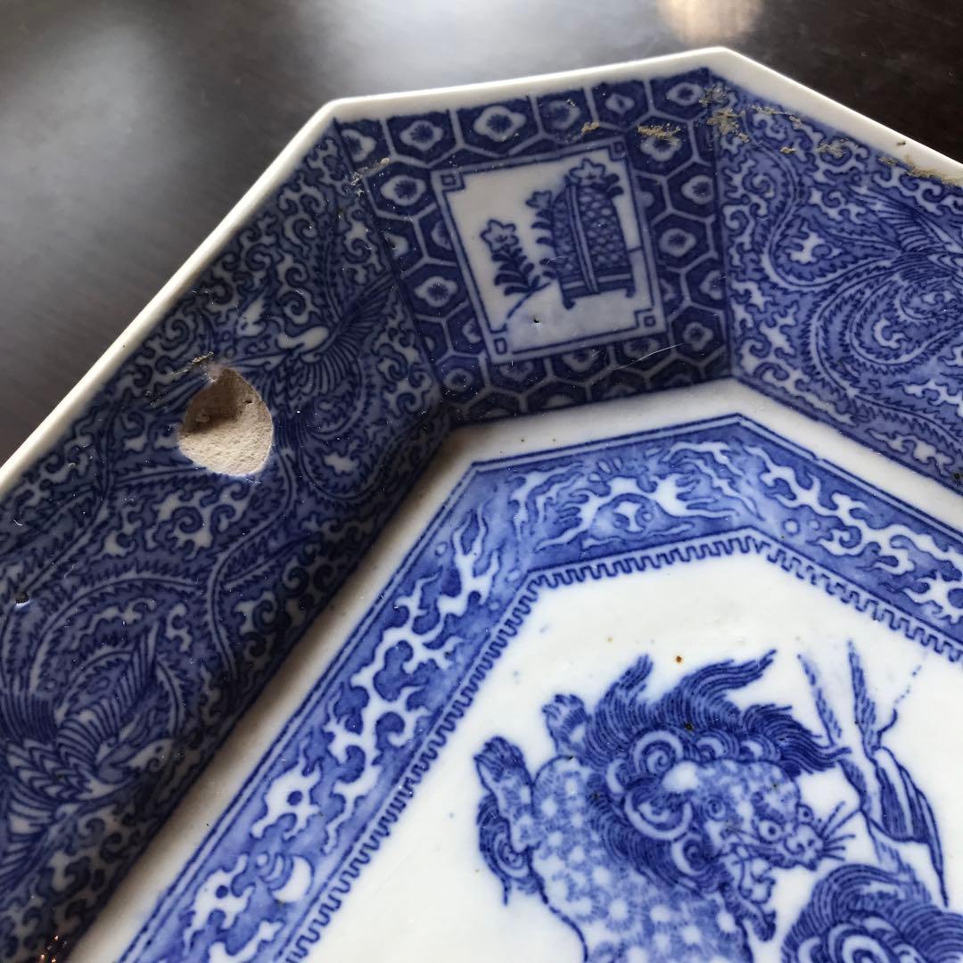 美品　陶器　年代物　八角絵皿　丁寧に描かれた獅子や牡丹の絵柄が素敵な　古道具