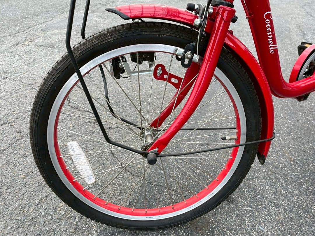 coccinelle 自転車 赤 レトロ おしゃれ コンパクト車【引き取り】