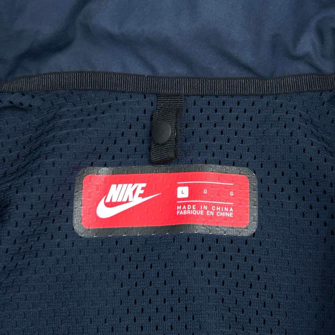 希少アイテム Nike ナイキ 変形コート テック モード【CNP様】