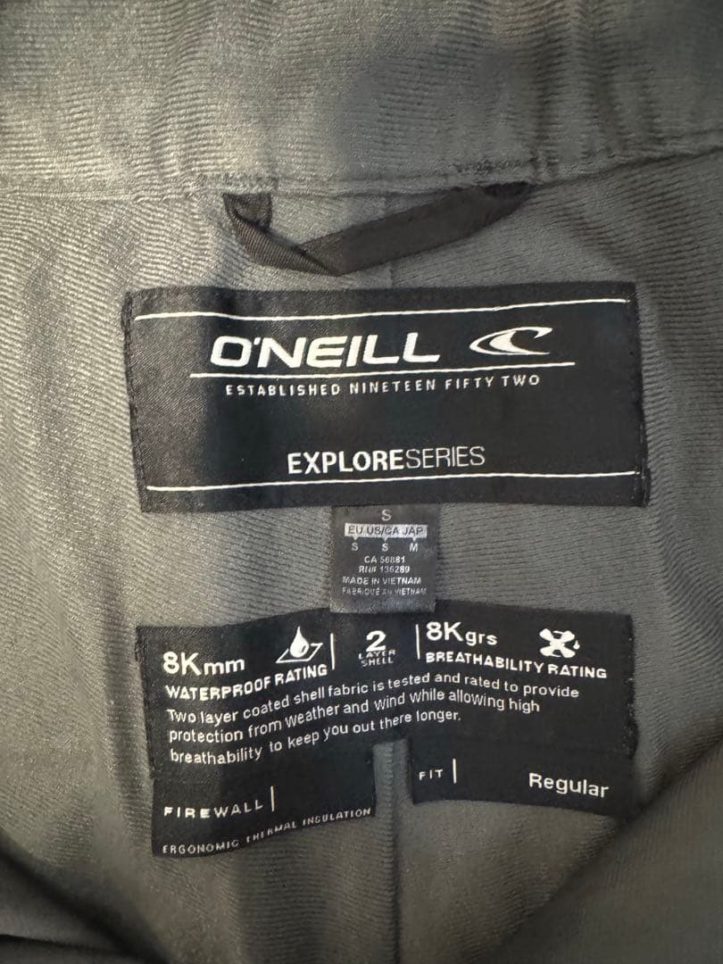 スノーボードウェア ウェア:BURTON・パンツ:ONEILL