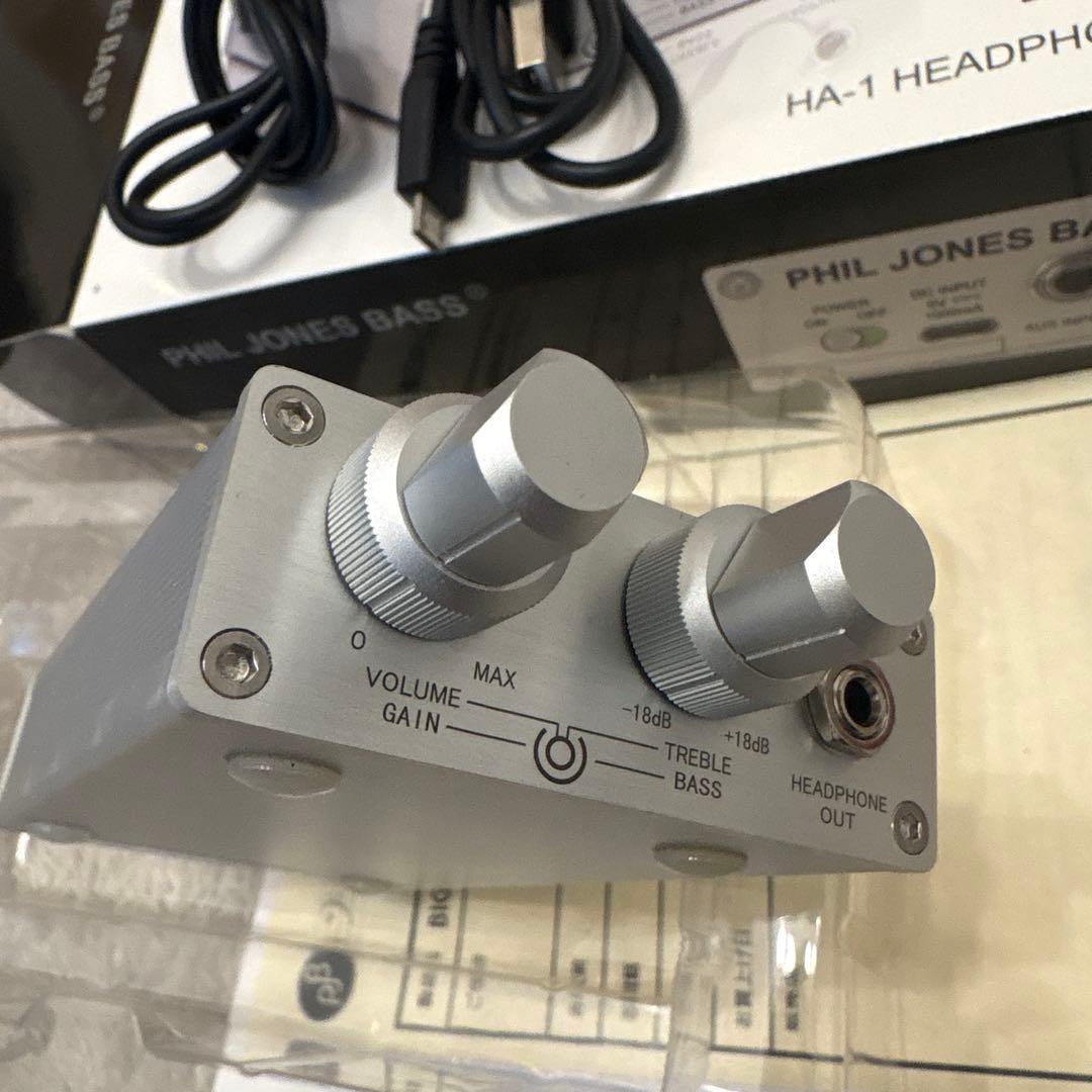 谷*二様 PHIL JONES BASS BIGHEAD HA-1 ヘッドフォン