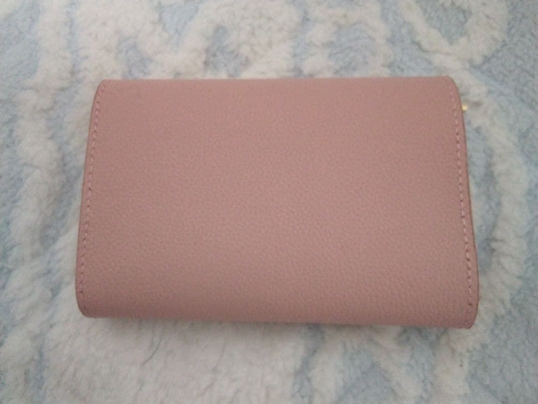 Louis Vuitton ピンク 三つ折り財布♥(本革)ノベルティ