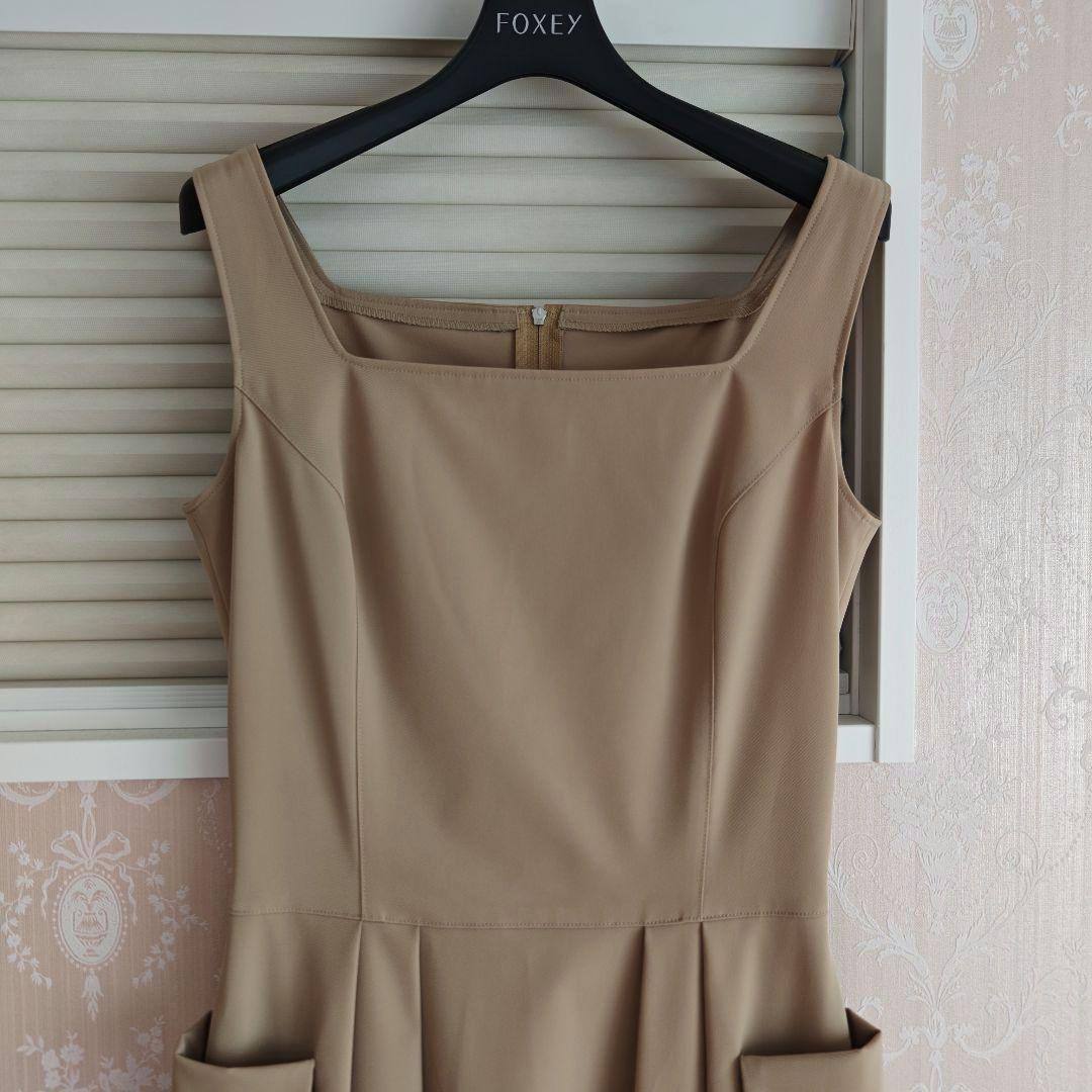 FOXEY フォクシーニューヨークホリードレス　ワンピース　ベージュ38【美品】