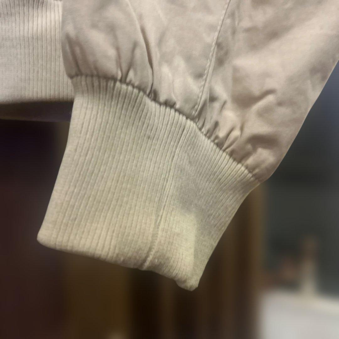 BARACUTA ベージュ スタンドカラー ジャケット