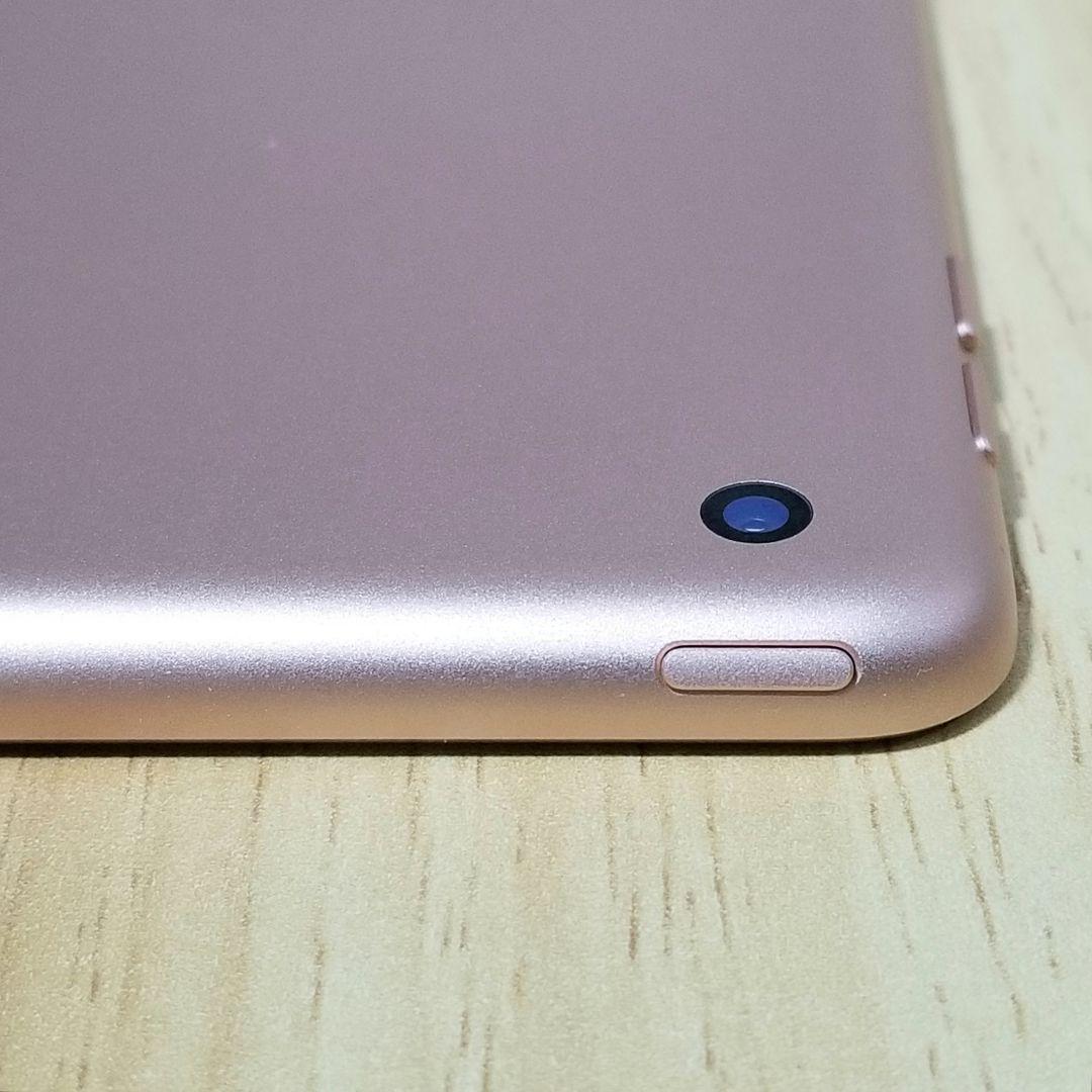 超美品 iPad 第8世代 32GB Wi-Fiモデル