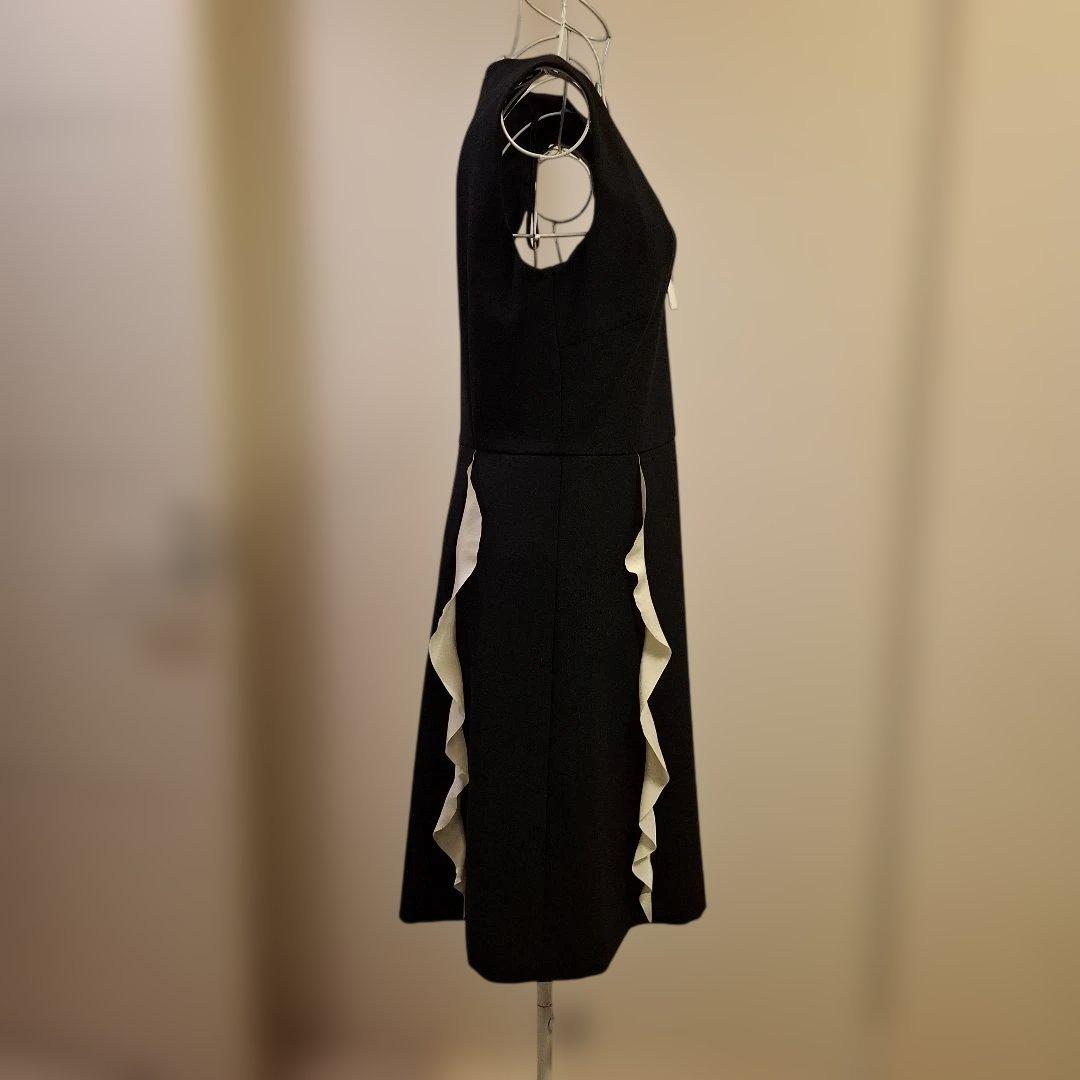 超美品❗レッドヴァレンチノノースリーブ ブラック フリル ワンピース