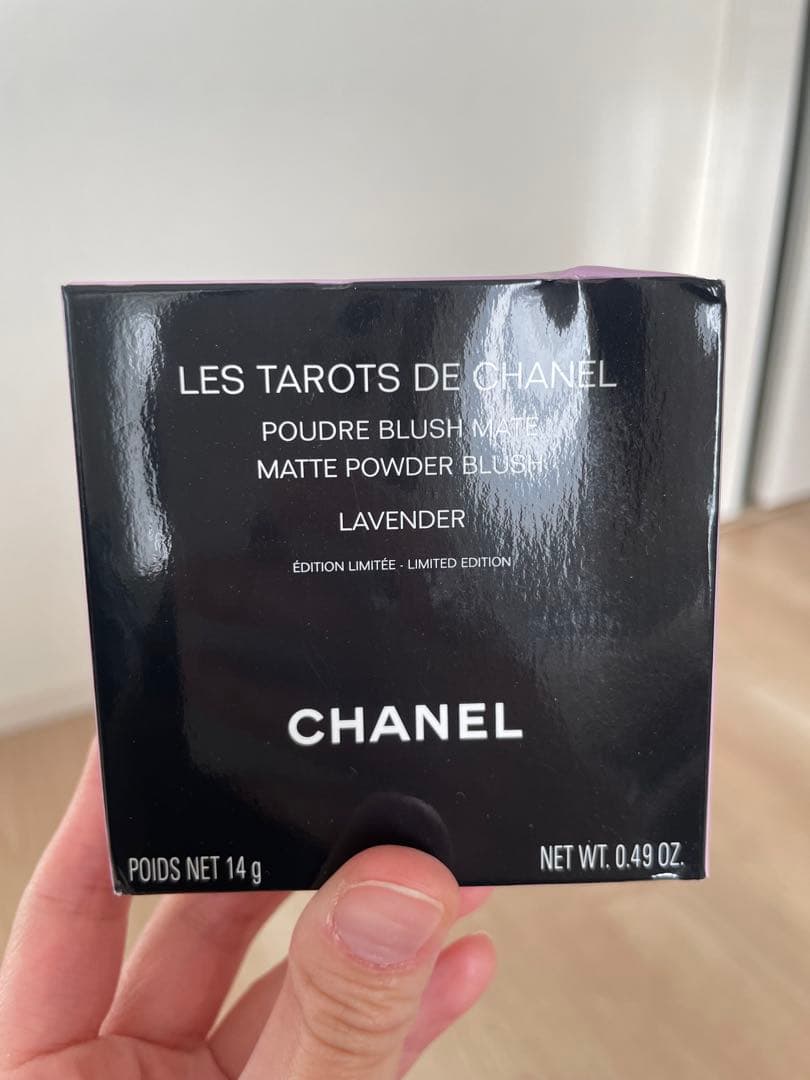 CHANEL LES TAROTS DE マットパウダーチーク ラベンダー限定版