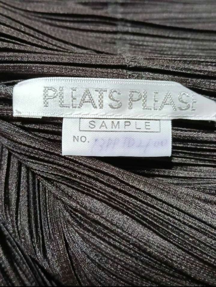 【お値下／希少sample】PLEATS PLEASE サイズ5 (LL)