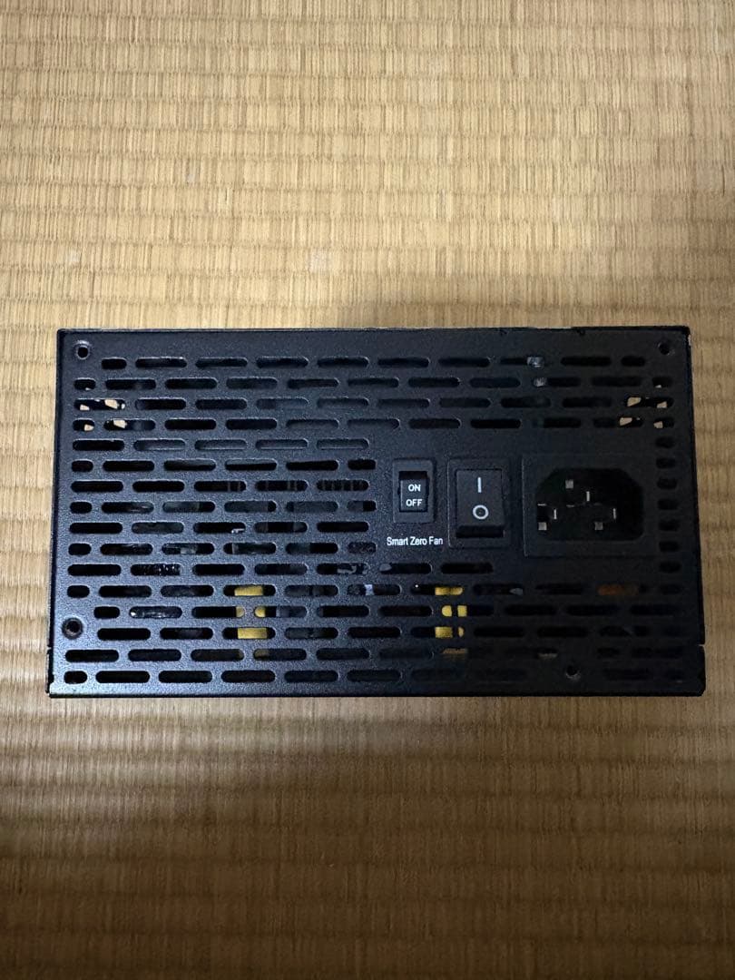 電源ユニット thermaltake TOUGHPOWER GF3 1000W