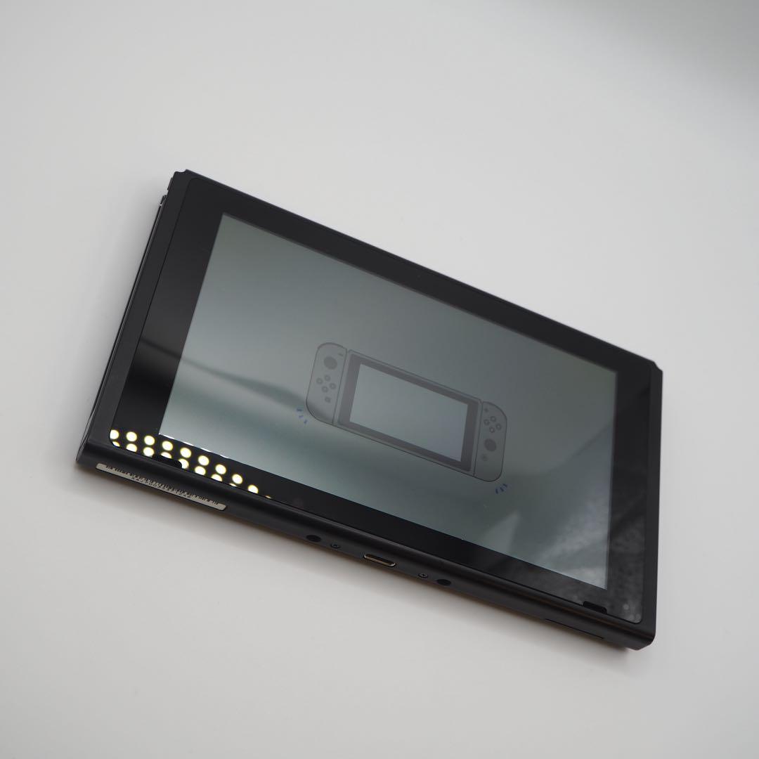 Nintendo Switch 2018年製　HAC-001